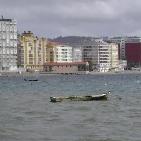 Entire Ocean View 2 Bedroom Vilagarcía Carril Apartamento